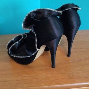Valenti Franco Shoes - Black satin size 5.5 peep toes Valenti Franco Shoes - Black satin size 5.5 peep toes